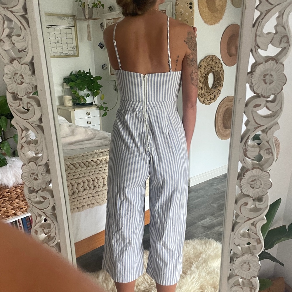 Blue and white striped romper with cut out. - Picture 2 of 2